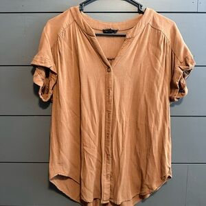 Blu Pepper Tan Button-Down Women's Top